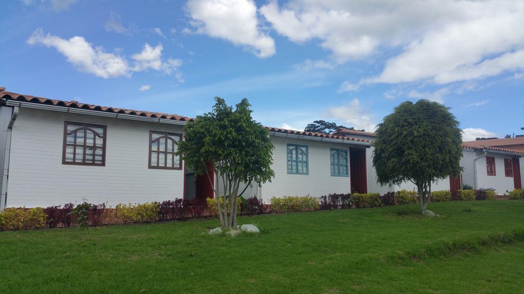 Hosteria Rosa Blanca Puembo Dış mekan fotoğraf