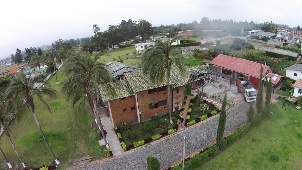 Hosteria Rosa Blanca Puembo Dış mekan fotoğraf
