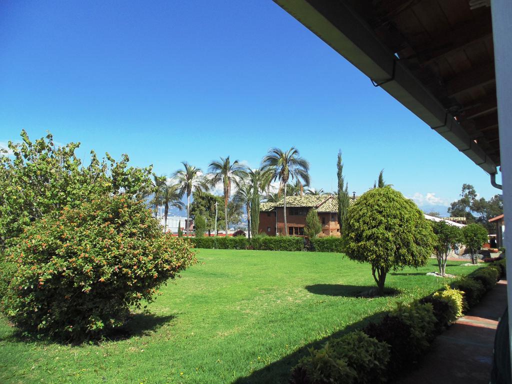 Hosteria Rosa Blanca Puembo Dış mekan fotoğraf