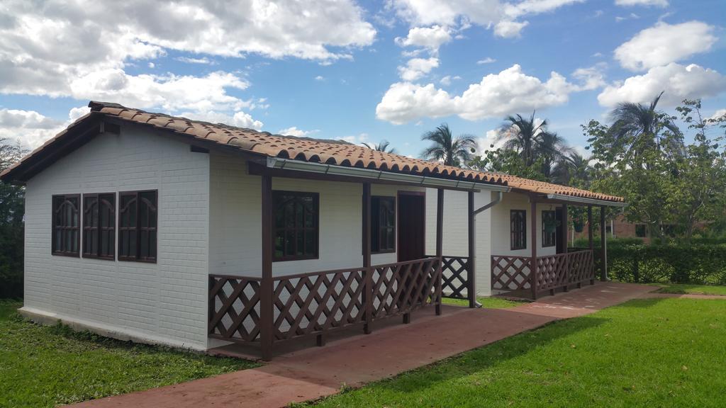 Hosteria Rosa Blanca Puembo Dış mekan fotoğraf