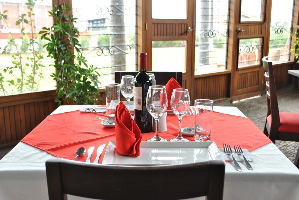 Hosteria Rosa Blanca Puembo Dış mekan fotoğraf